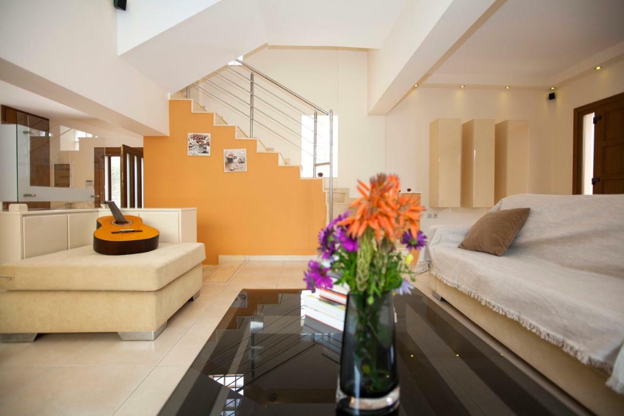 Sunny Rhodes Villa Koskinou  エクステリア 写真