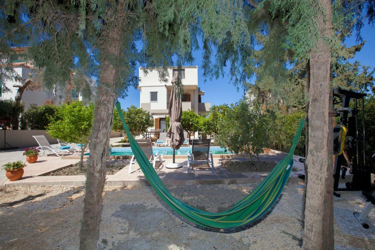 Sunny Rhodes Villa Koskinou  エクステリア 写真